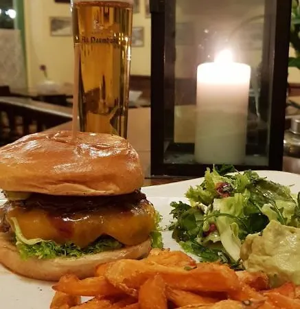 Alt Naumburg * Naumburg (Saale)