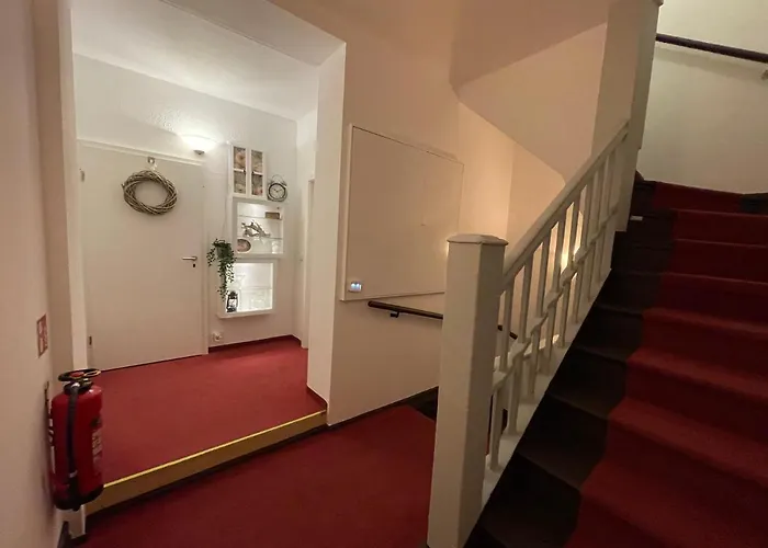 Alt Naumburg Hotell *